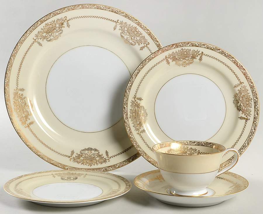 Penelope 5 Piece Place Setting by Noritake-1