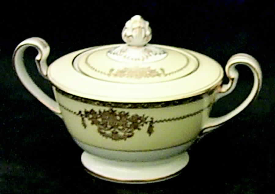 Penelope Sugar Bowl & Lid by Noritake-1