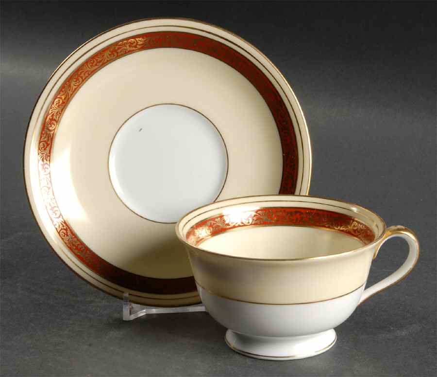 Penrosa Footed Cup & Saucer Set by Noritake-1