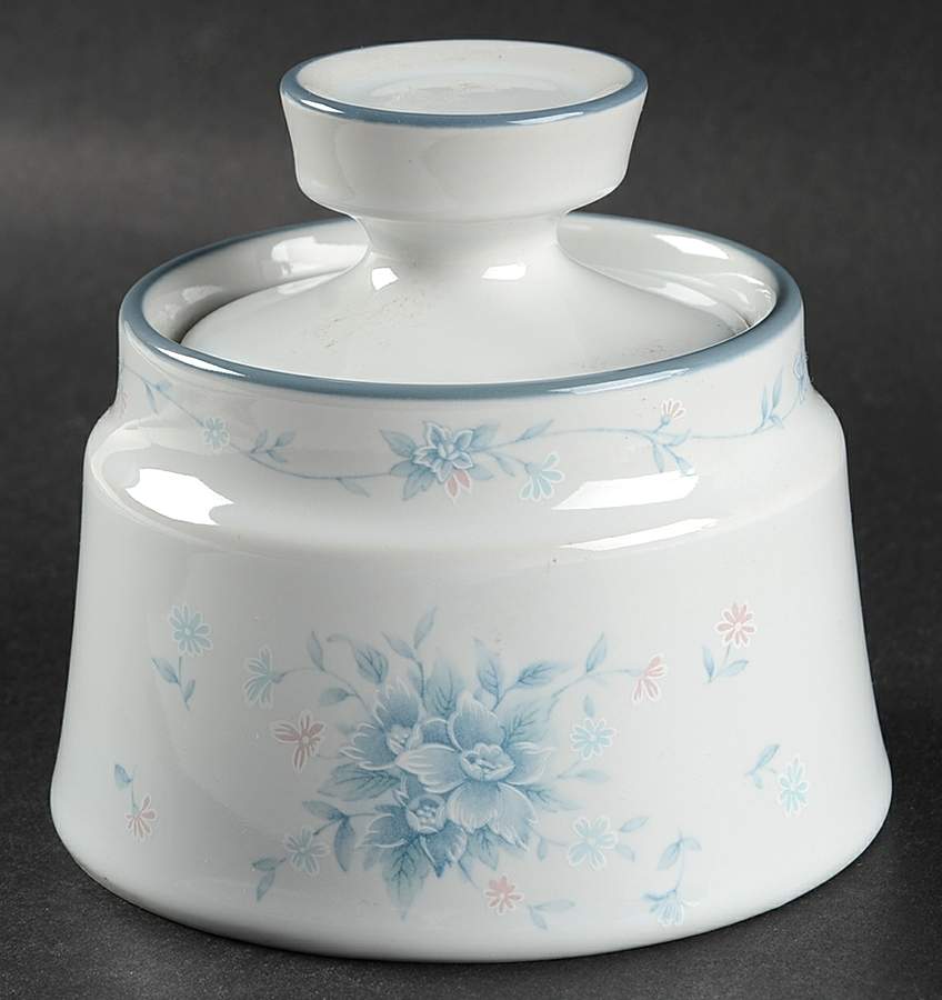 Penzance Sugar Bowl & Lid by Noritake-1