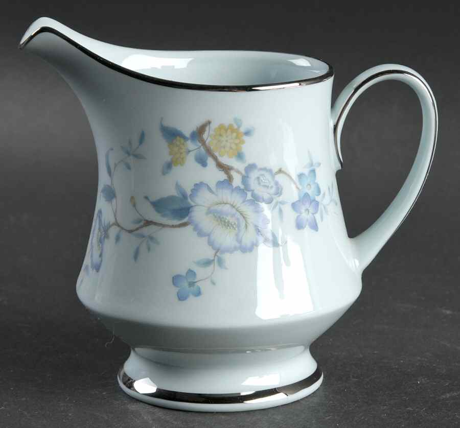 Peonia Blue Creamer by Noritake-1
