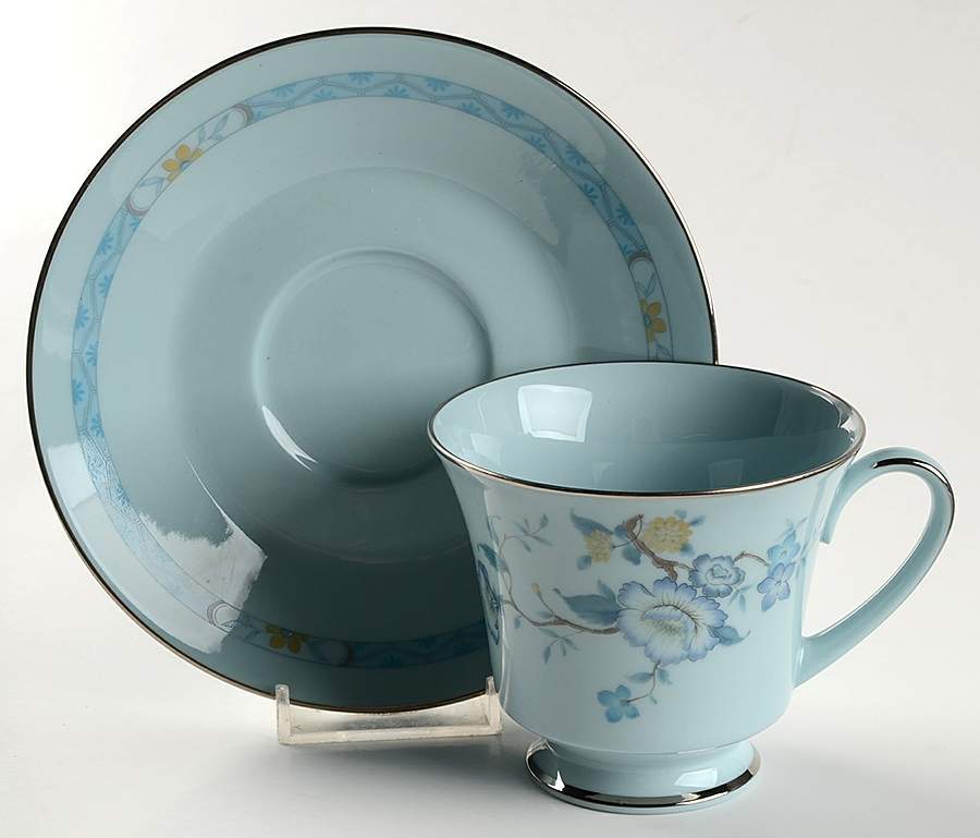 Peonia Blue Footed Cup & Saucer Set by Noritake-1