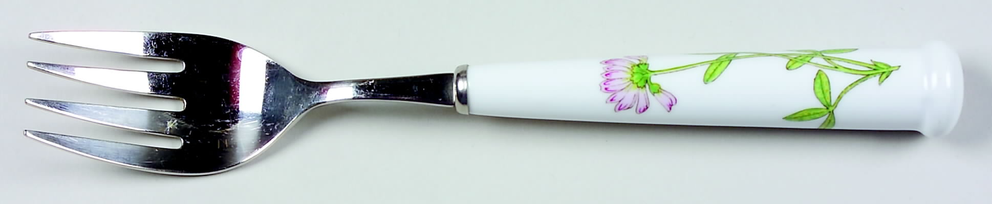Petals Plus Dinner Fork (7 1/2" or Larger) by Noritake-1