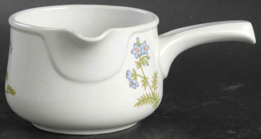 Petals Plus Gravy Boat by Noritake-1