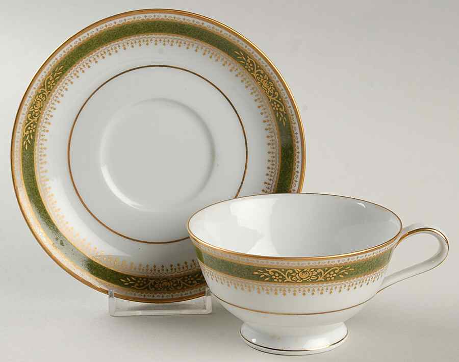 Perdita Footed Cup & Saucer Set by Noritake-1
