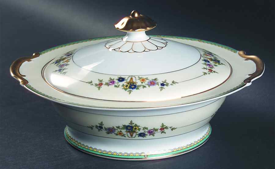 Perdita Round Covered Vegetable by Noritake-1