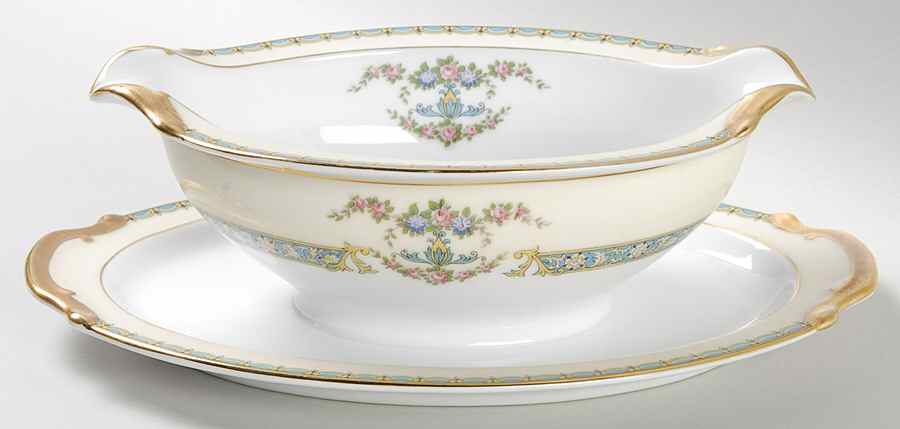 Perseus Gravy Boat with Attached Underplate by Noritake-1