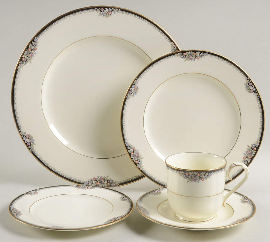 Philharmonic 5 Piece Place Setting by Noritake-1