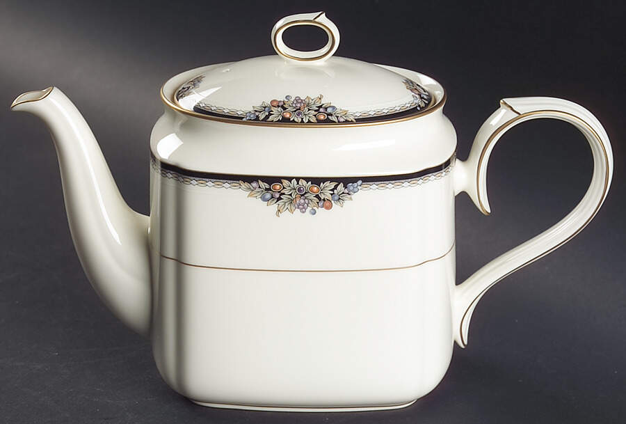 Philharmonic Teapot & Lid by Noritake-1