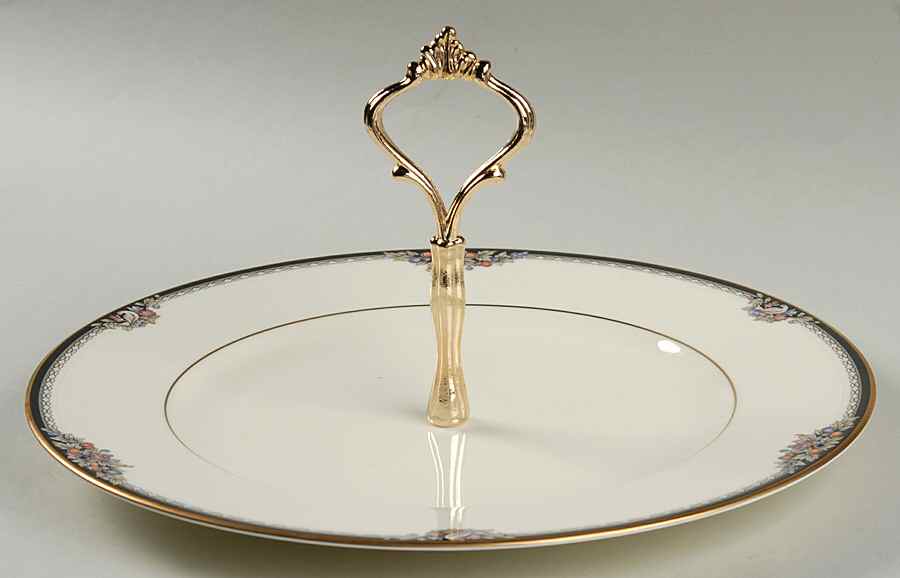 Philharmonic Round Serving Plate with Handle (DP) by Noritake-1