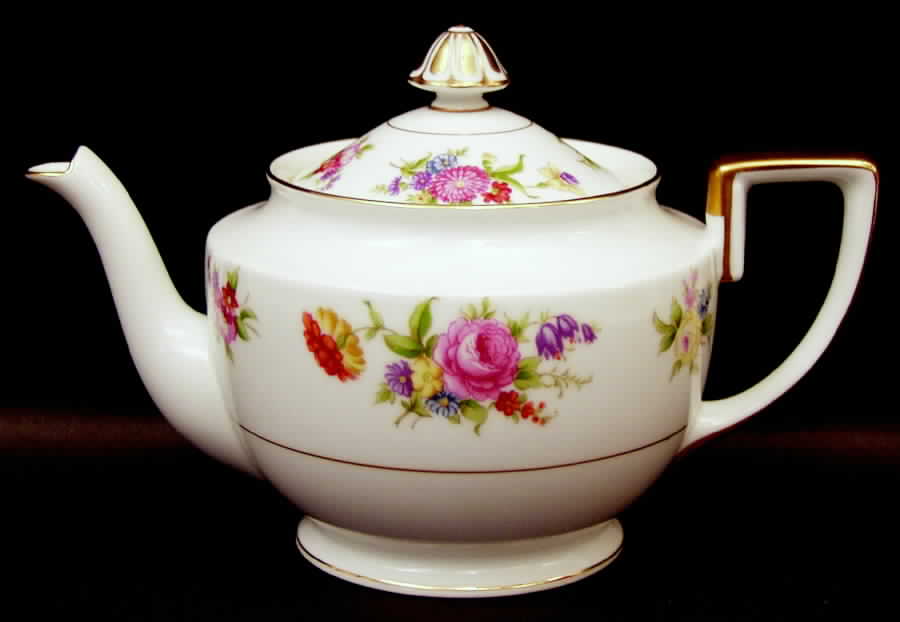 Phyllis Teapot & Lid by Noritake-1