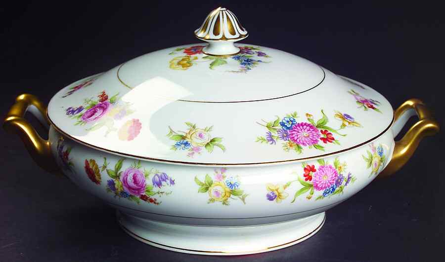 Phyllis Round Covered Vegetable by Noritake-1