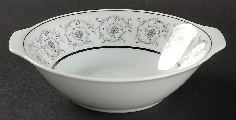 Piccadilly Lugged Cereal Bowl by Noritake-1