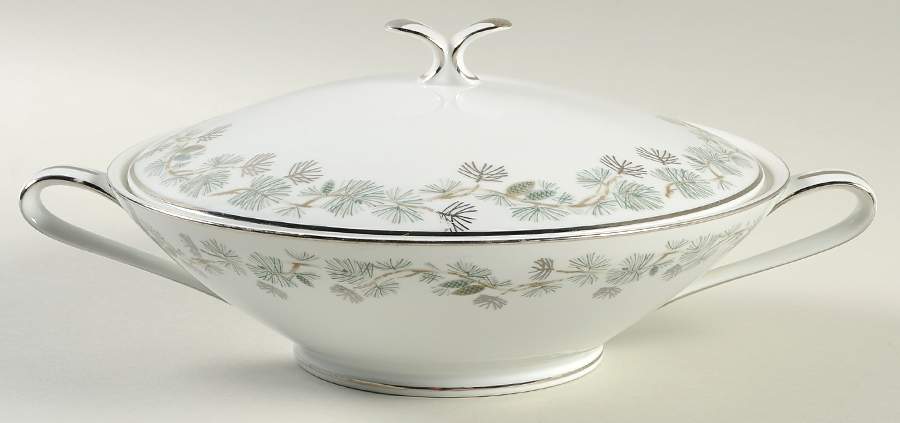 Pinetta Round Covered Vegetable by Noritake-1