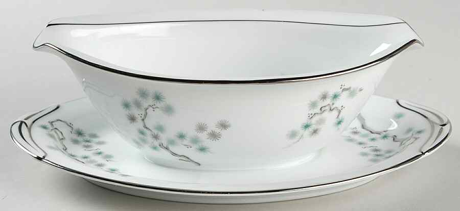 Pineville Gravy Boat with Attached Underplate by Noritake-1