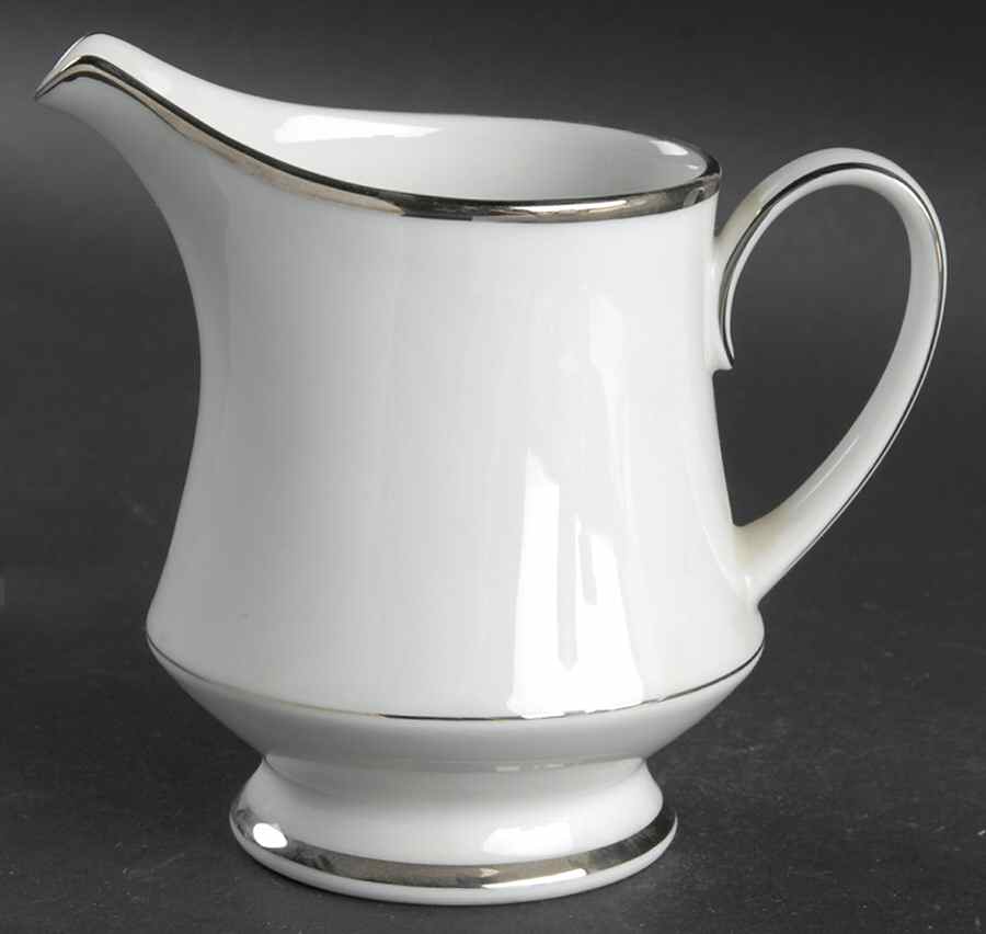 Pinnacle Creamer by Noritake-1