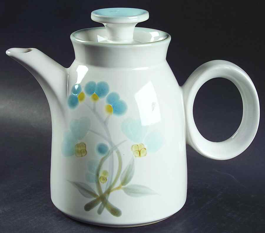 Pizzicato Tea/Coffee Pot & Lid by Noritake-1