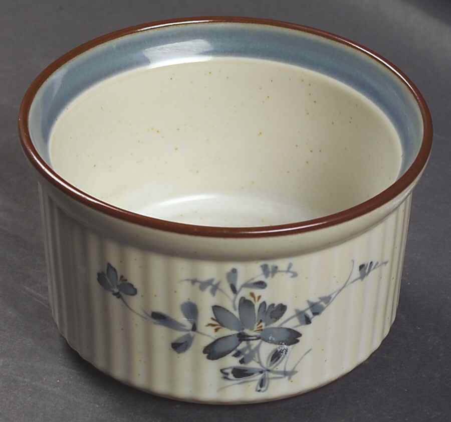 Pleasure Ramekin by Noritake-1