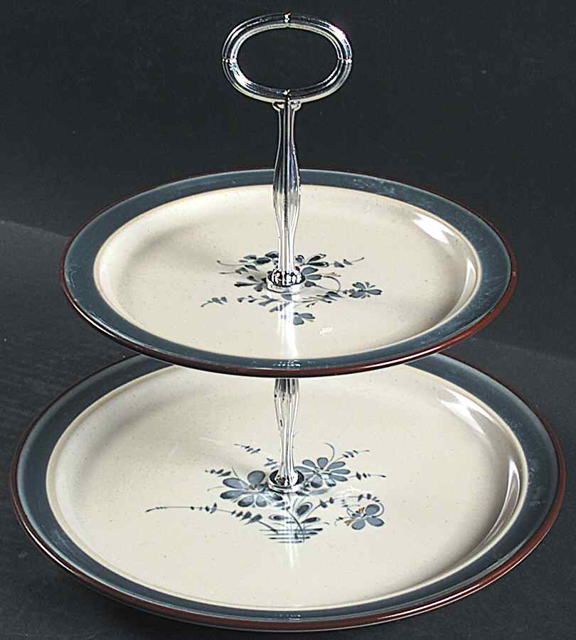 Pleasure 6 5/8"-10"  2 Tiered Serving Tray (Dp, Sp) HC by Noritake-1