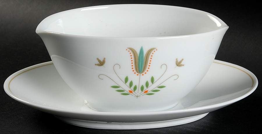 Plymouth Gravy Boat with Attached Underplate by Noritake-1