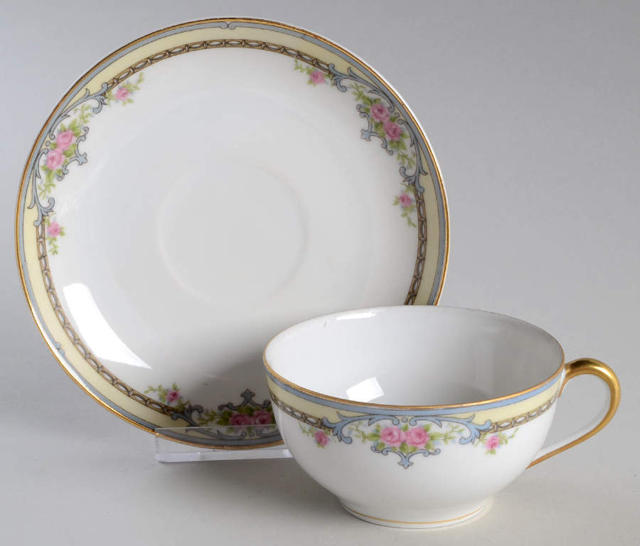 Poinciana Flat Cup & Saucer Set by Noritake-1
