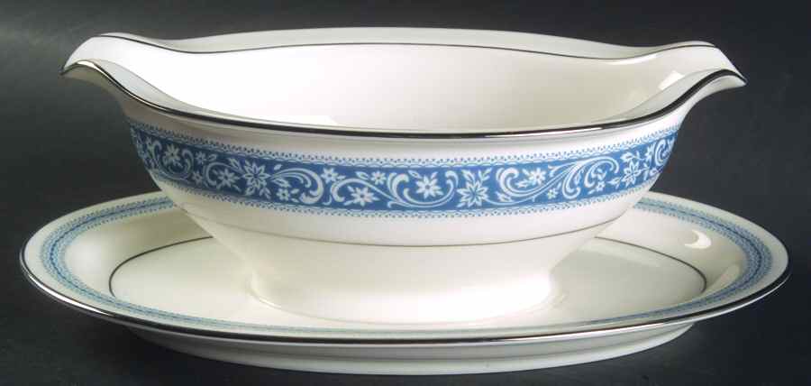 Pontchartrain Gravy Boat with Attached Underplate by Noritake-1