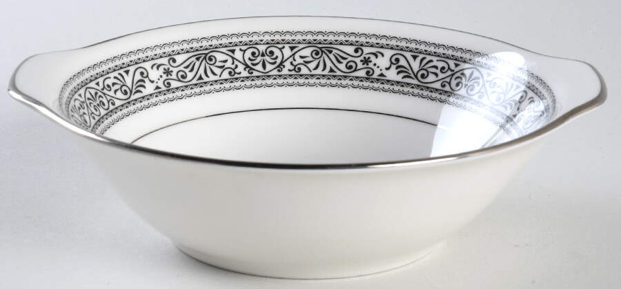Prelude Lugged Cereal Bowl by Noritake-1