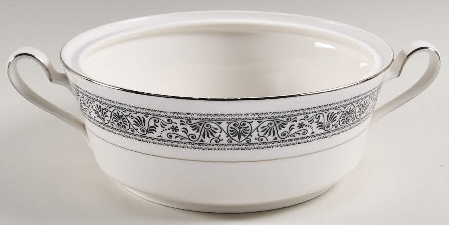 Prelude Round Vegetable No Lid by Noritake-1