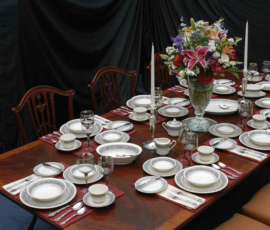 Prelude 62 Piece Estate Set by Noritake-1