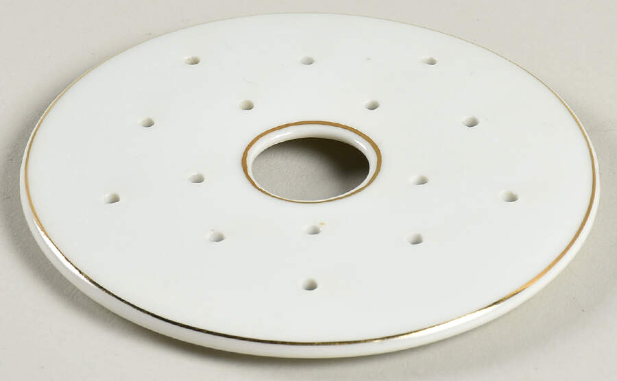 Premier Strainer for Round Butter by Noritake-1
