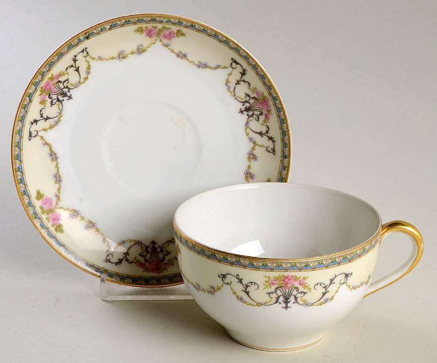 Premier Oversized Cup & Saucer Set by Noritake-1