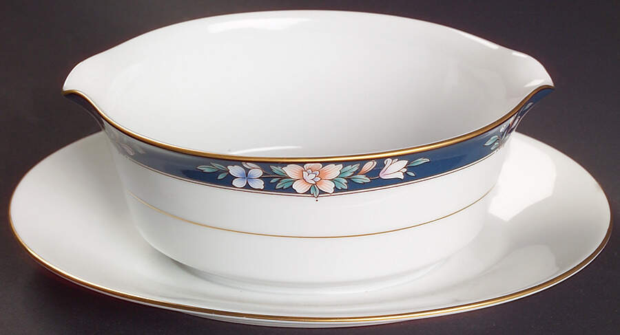 Prescott Gravy Boat with Attached Underplate by Noritake-1
