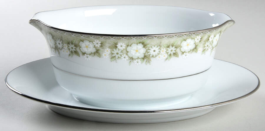 Princeton Gravy Boat with Attached Underplate by Noritake-1