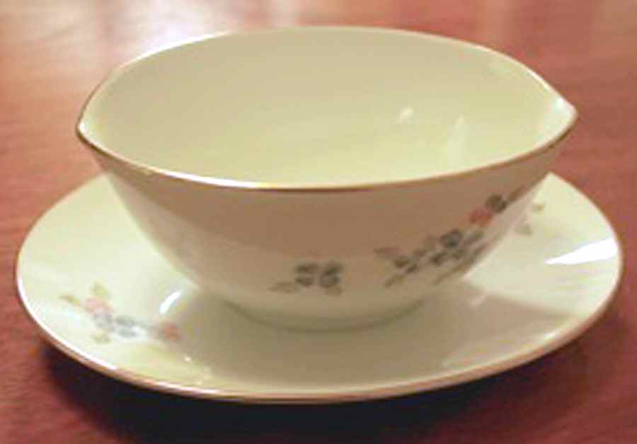 Princess Gravy Boat with Attached Underplate by Noritake-1