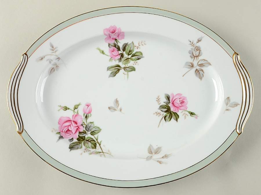 Priscilla 13" Oval Serving Platter by Noritake-1