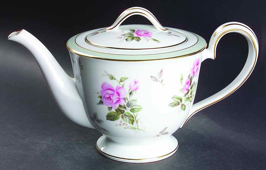 Priscilla Teapot & Lid by Noritake-1