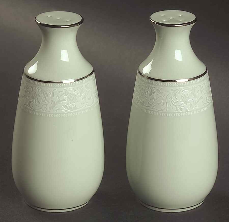 Promise Me Green Salt & Pepper Set by Noritake-1