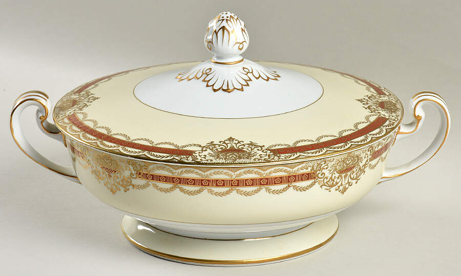 Prunella Round Covered Vegetable by Noritake-1