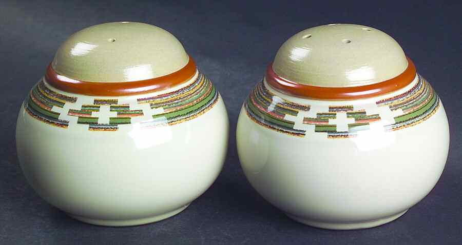 Pueblo Moon Salt & Pepper Set by Noritake-1