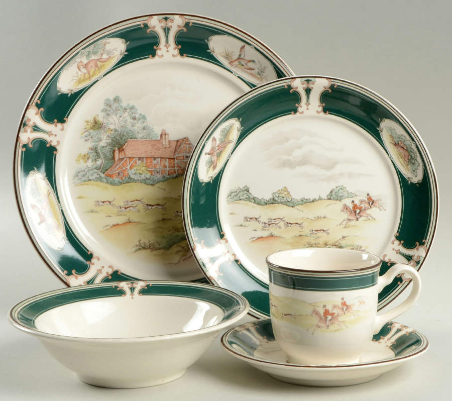 Pursuit 40 Piece Estate Set by Noritake-1