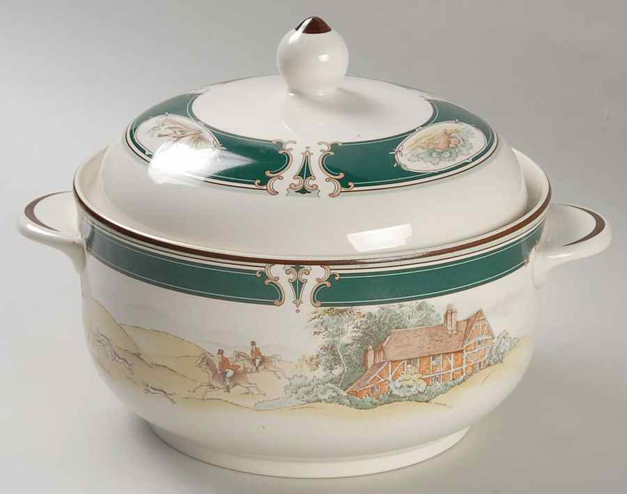 Pursuit 1.25 Qt Round Covered Casserole by Noritake-1