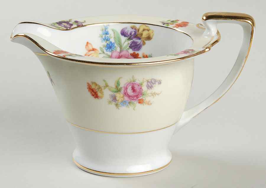 Queen Anne Creamer by Noritake-1