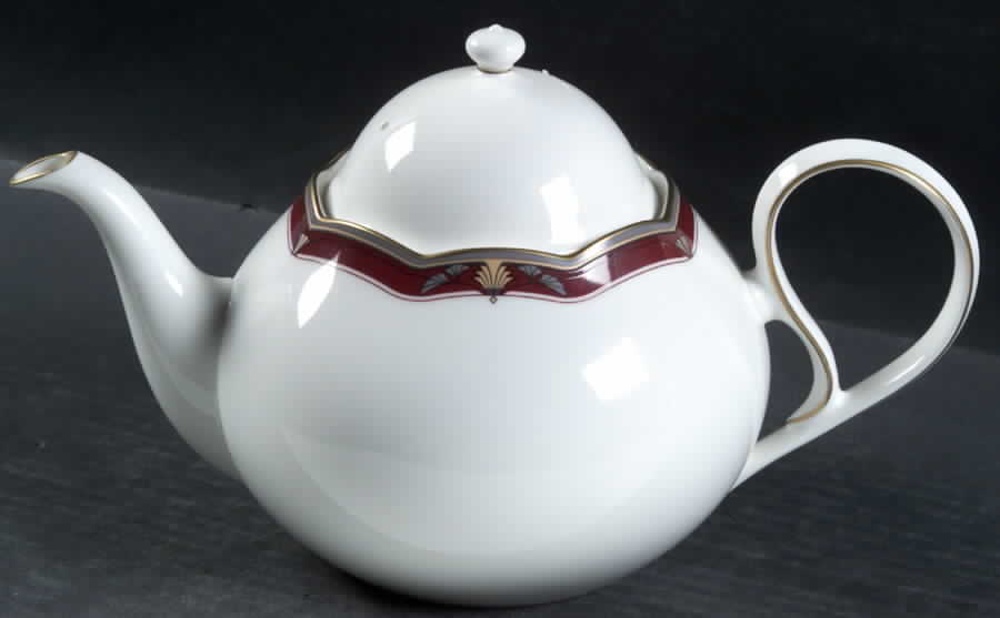 Queen's Splendor Teapot & Lid by Noritake-1
