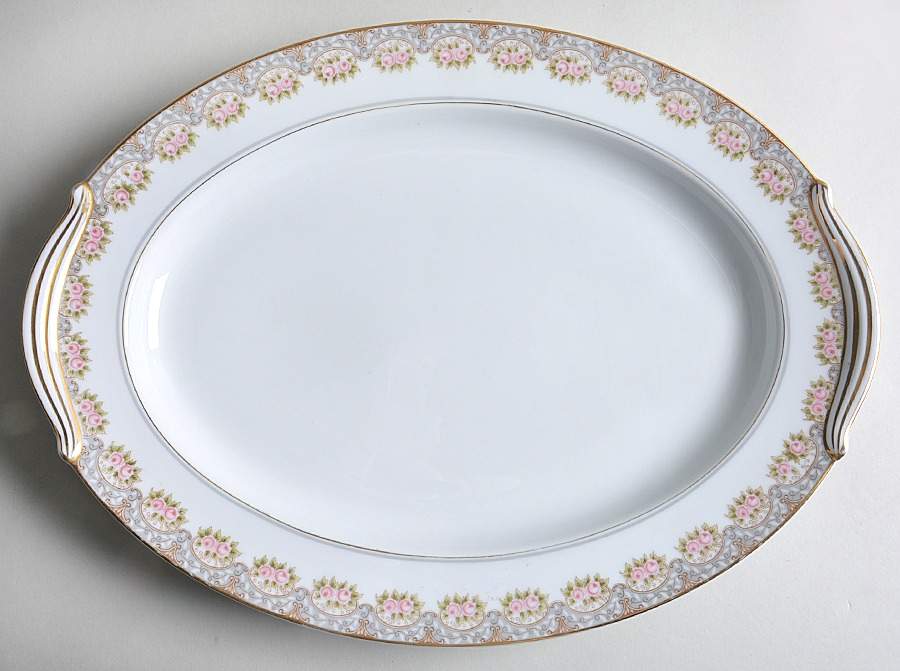 Radcliffe 16" Oval Serving Platter by Noritake-1