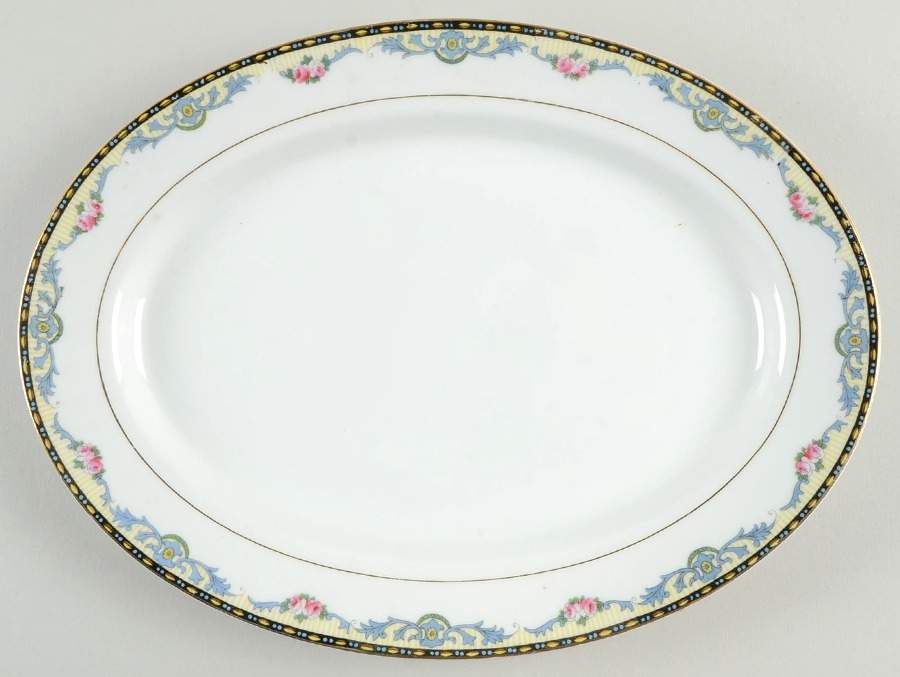 Radcliffe 11" Oval Serving Platter by Noritake-1