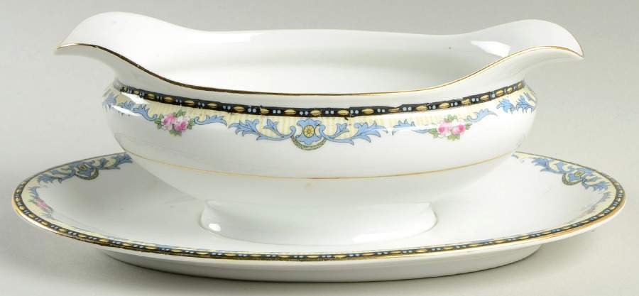 Radcliffe Gravy Boat with Attached Underplate by Noritake-1
