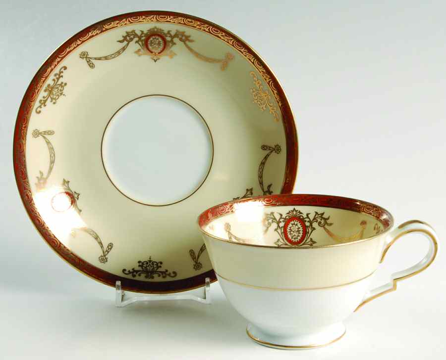 Rainbow Footed Cup & Saucer Set by Noritake-1