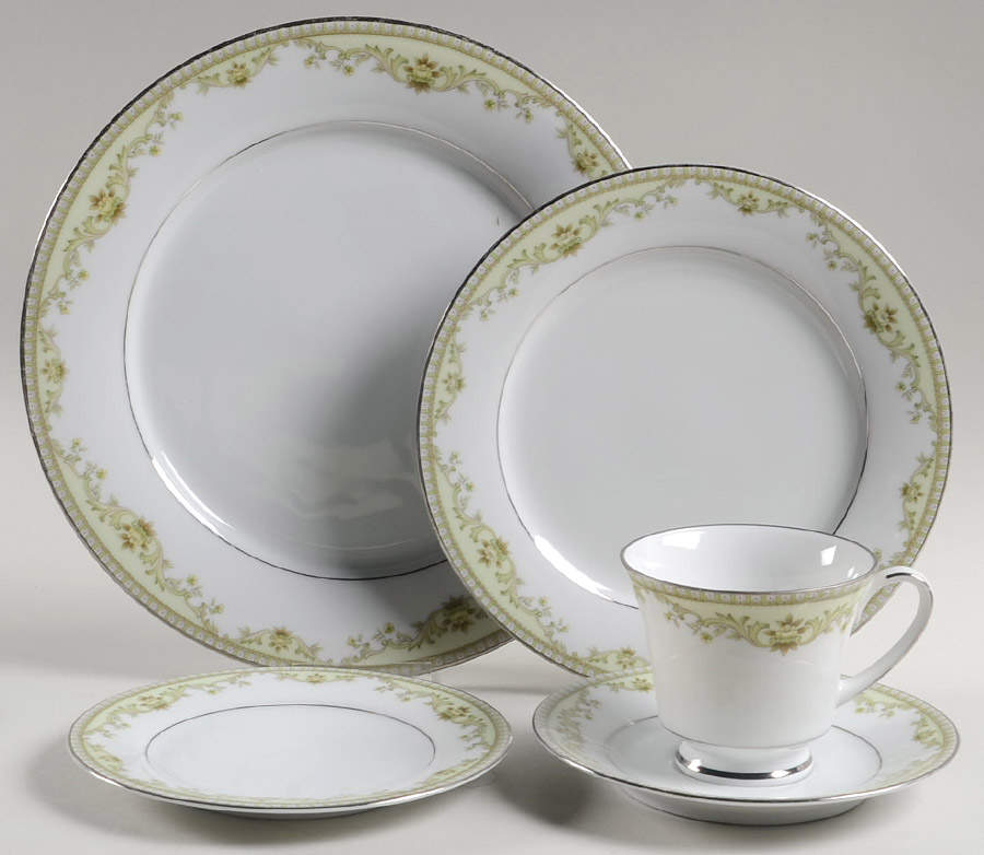 Raleigh 5 Piece Place Setting by Noritake-1