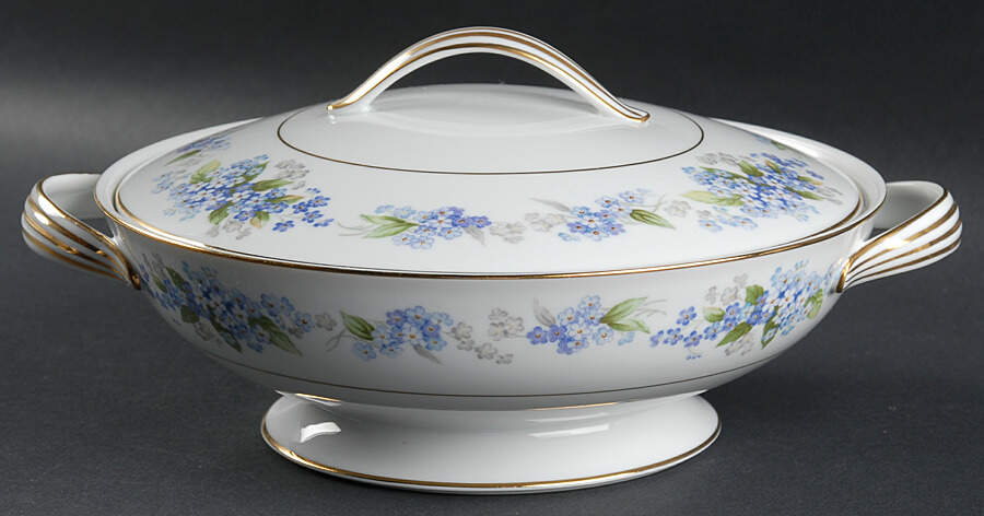 Ramona Round Covered Vegetable by Noritake-1