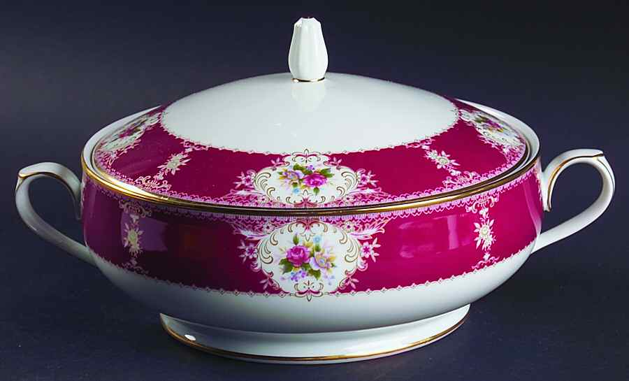 Rambouillet Round Covered Vegetable by Noritake-1